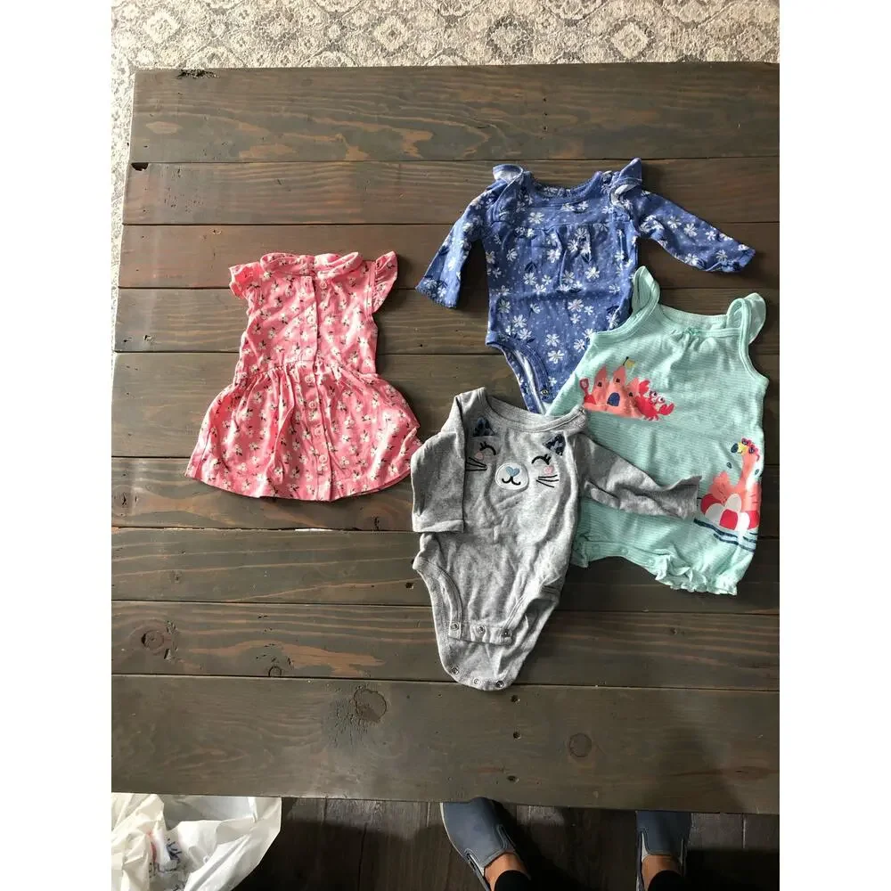 39 piece baby girls Carters clothes size 3 months